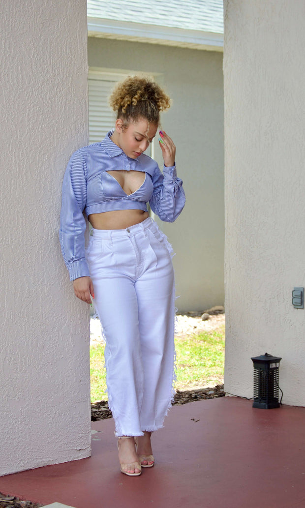 OFF THE RIP - Frayed, paper bag white jeans Vibrant M.I.U.